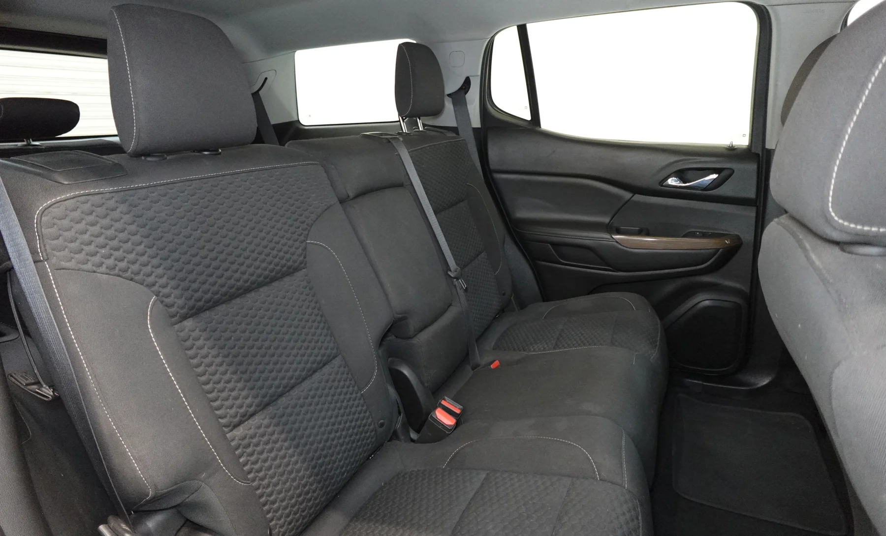 GMC Acadia SLE 2018 — interior 9 de 9