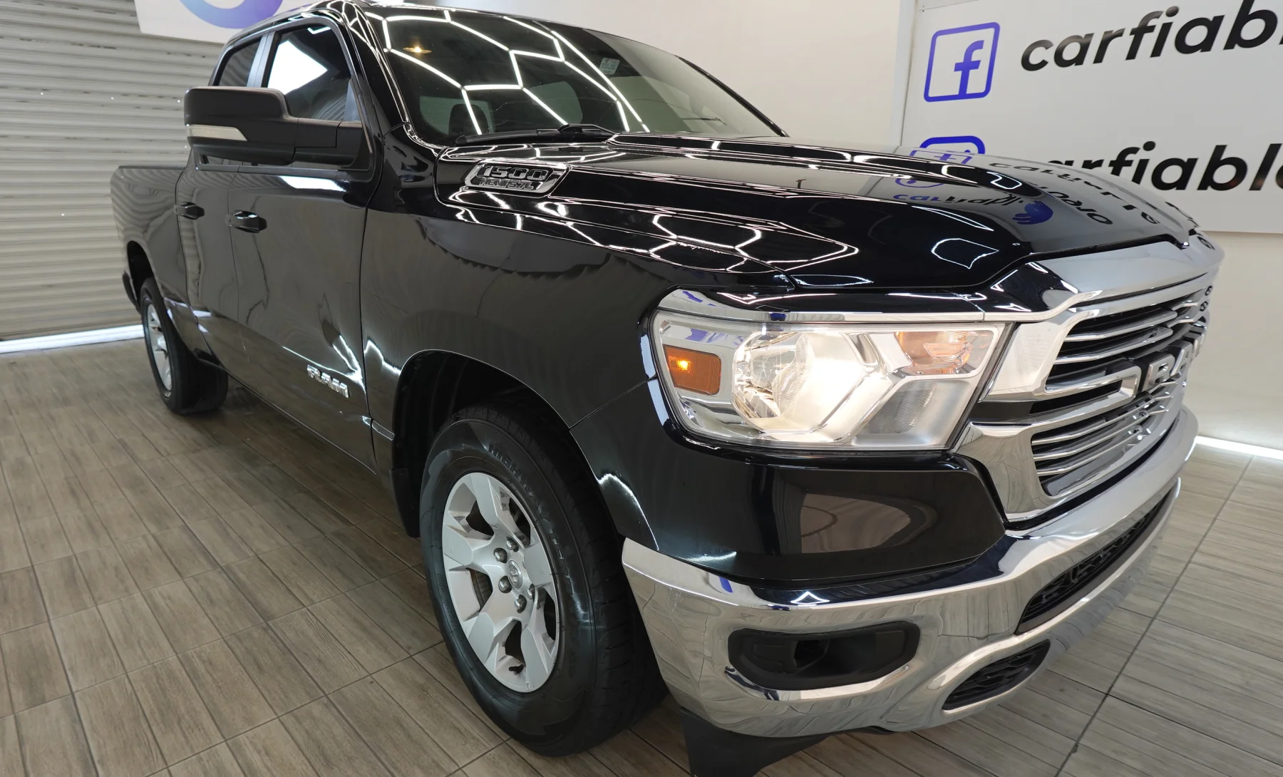 RAM 1500 Big Horn 2021 — exterior 7 de 10