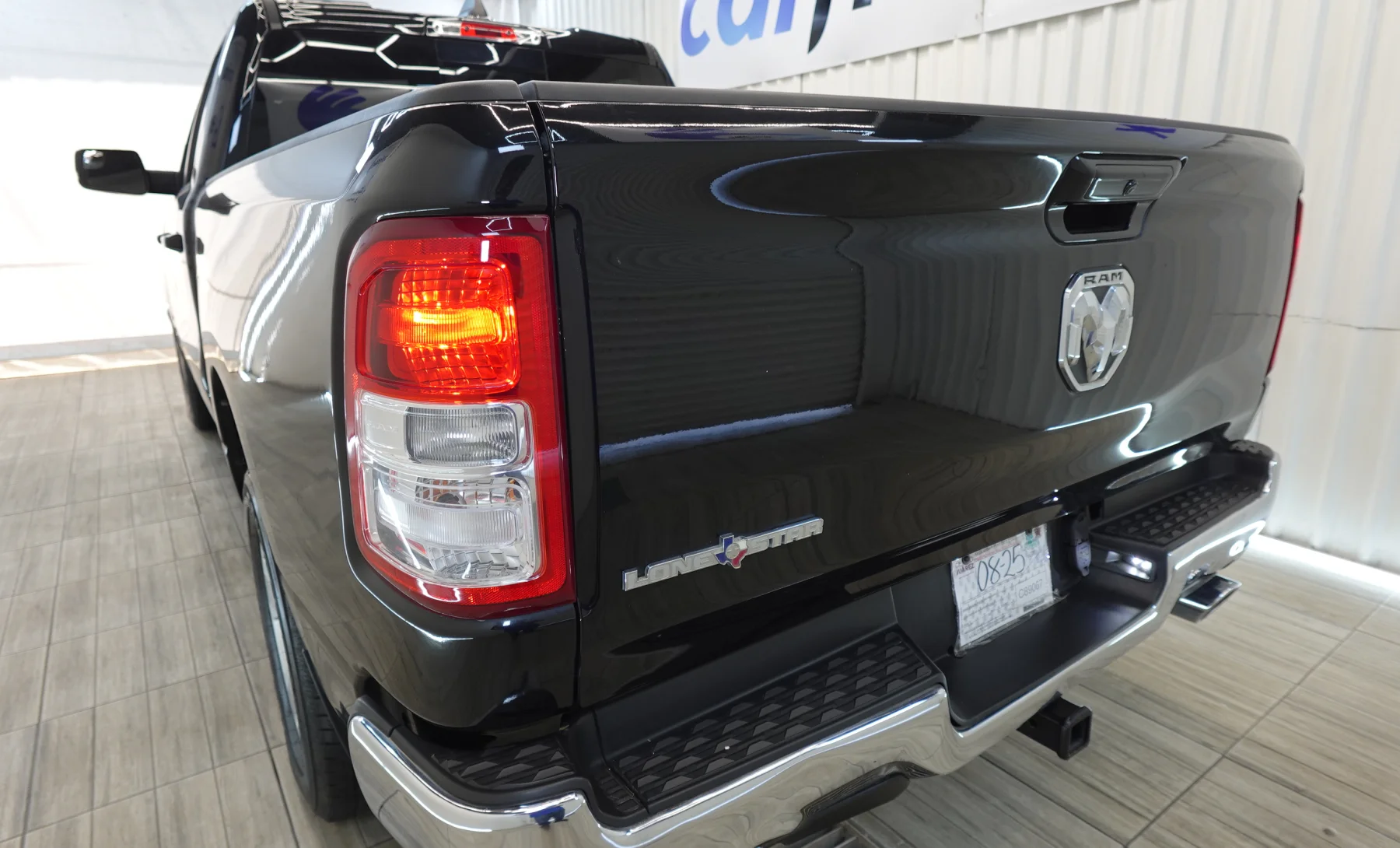 RAM 1500 Big Horn 2021 — exterior 8 de 10