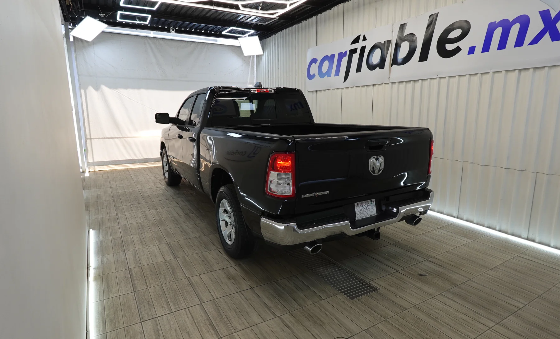 RAM 1500 Big Horn 2021 — exterior 4 de 10