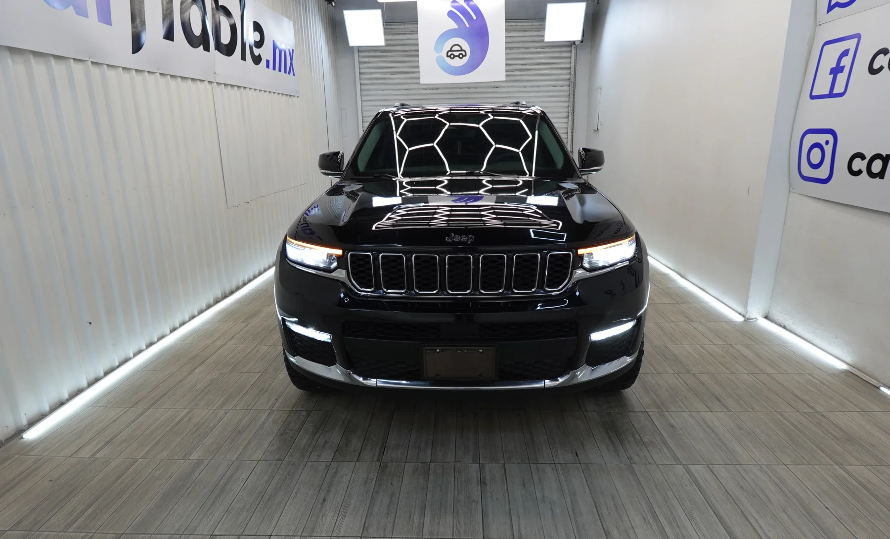 Jeep Grand Cherokee L Limited 2021 — exterior 2 de 10