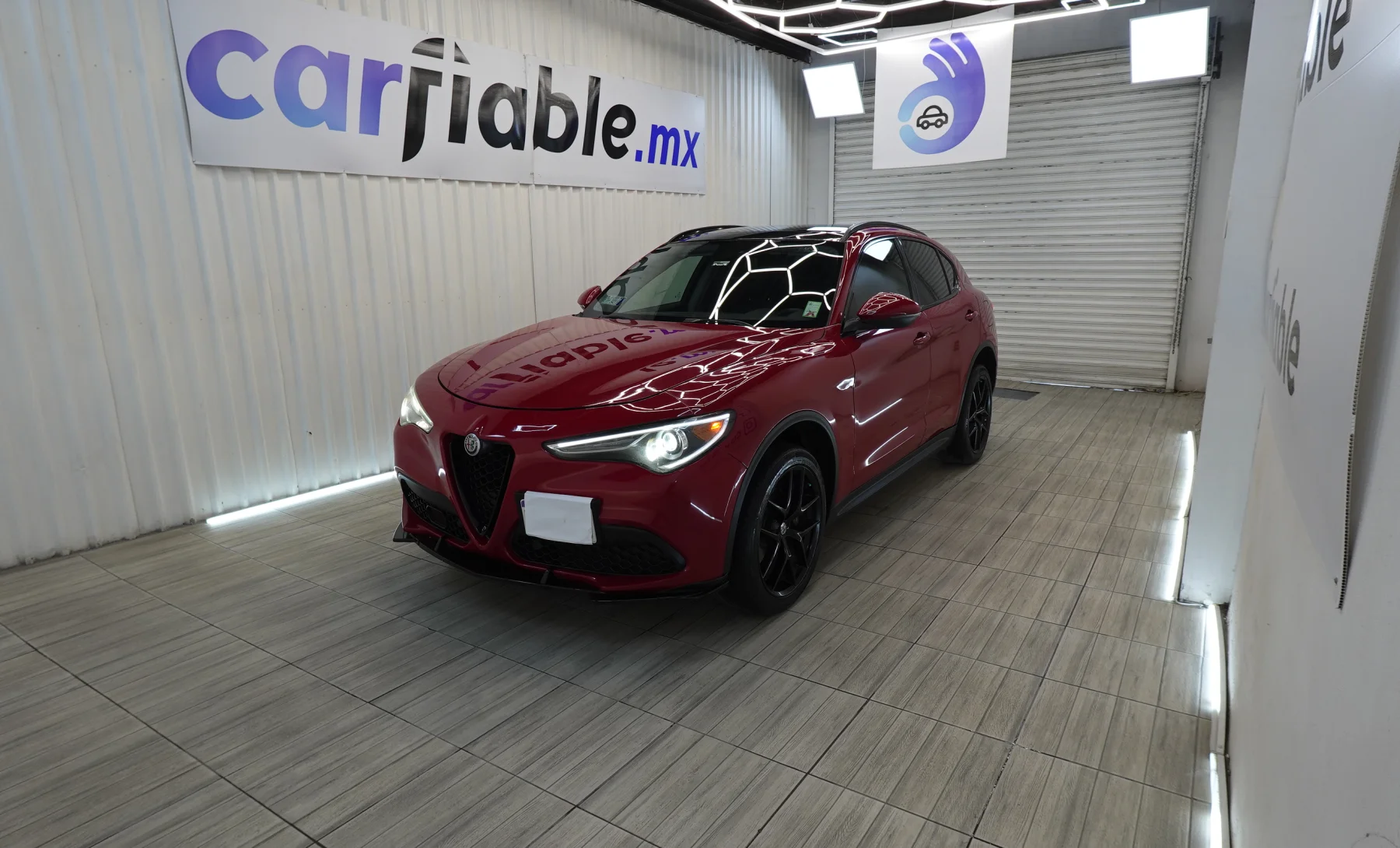 Alfa Romeo Stelvio Base 2019 — exterior 1 de 10