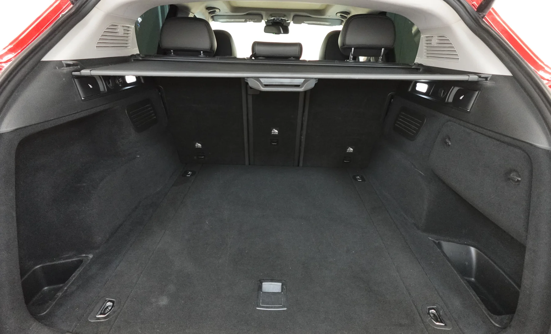 Alfa Romeo Stelvio Base 2019 — interior 8 de 8