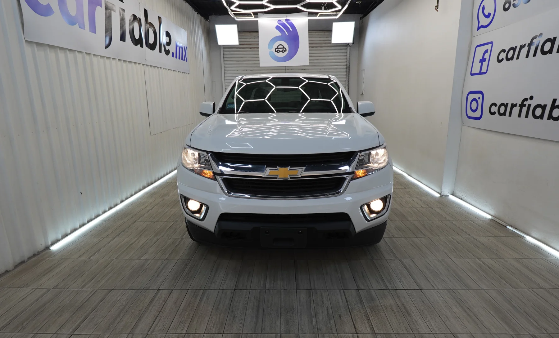 Chevrolet Colorado WT 2019 — exterior 2 de 10