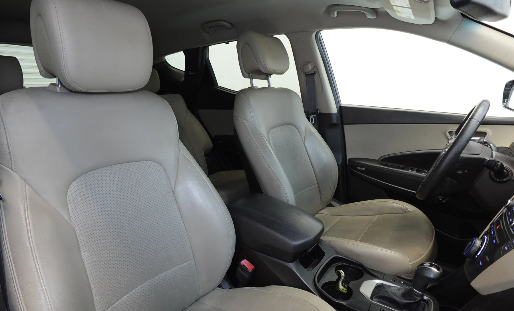 Hyundai Santa Fe Sport Base 2017 — interior 6 de 10
