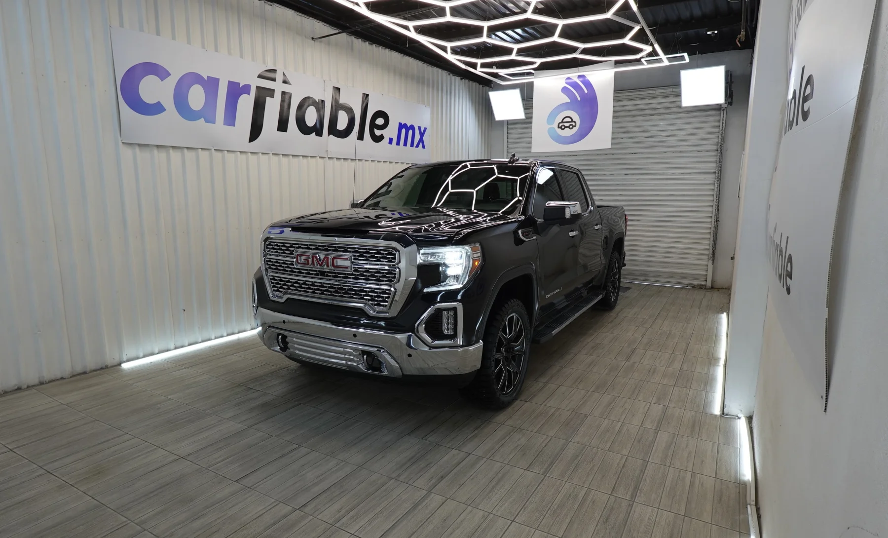 GMC Sierra 1500 Denali 2019 — exterior 1 de 10