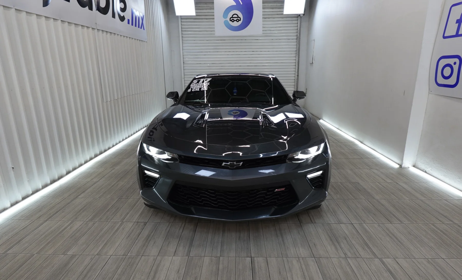 Chevrolet Camaro SS 2017 — exterior 2 de 10