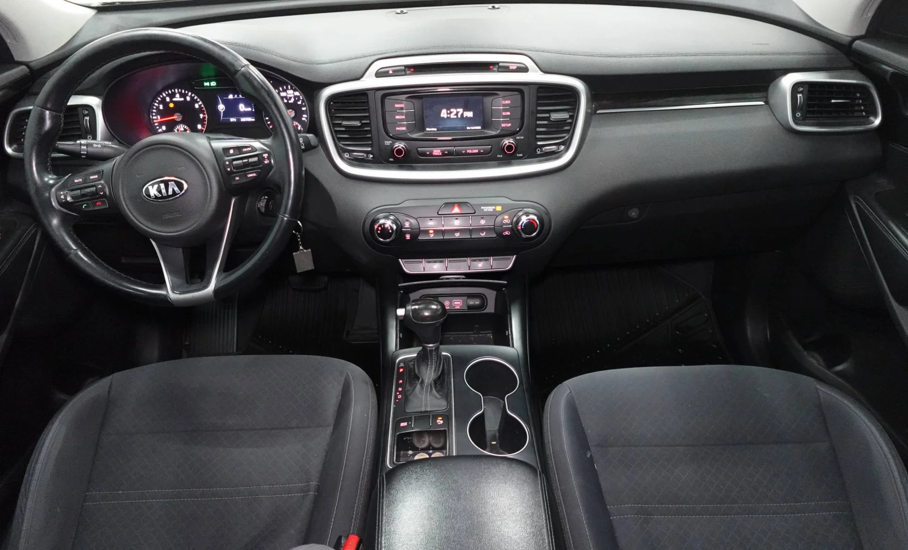 Kia Sorento EX Pack 2017 — interior 4 de 4