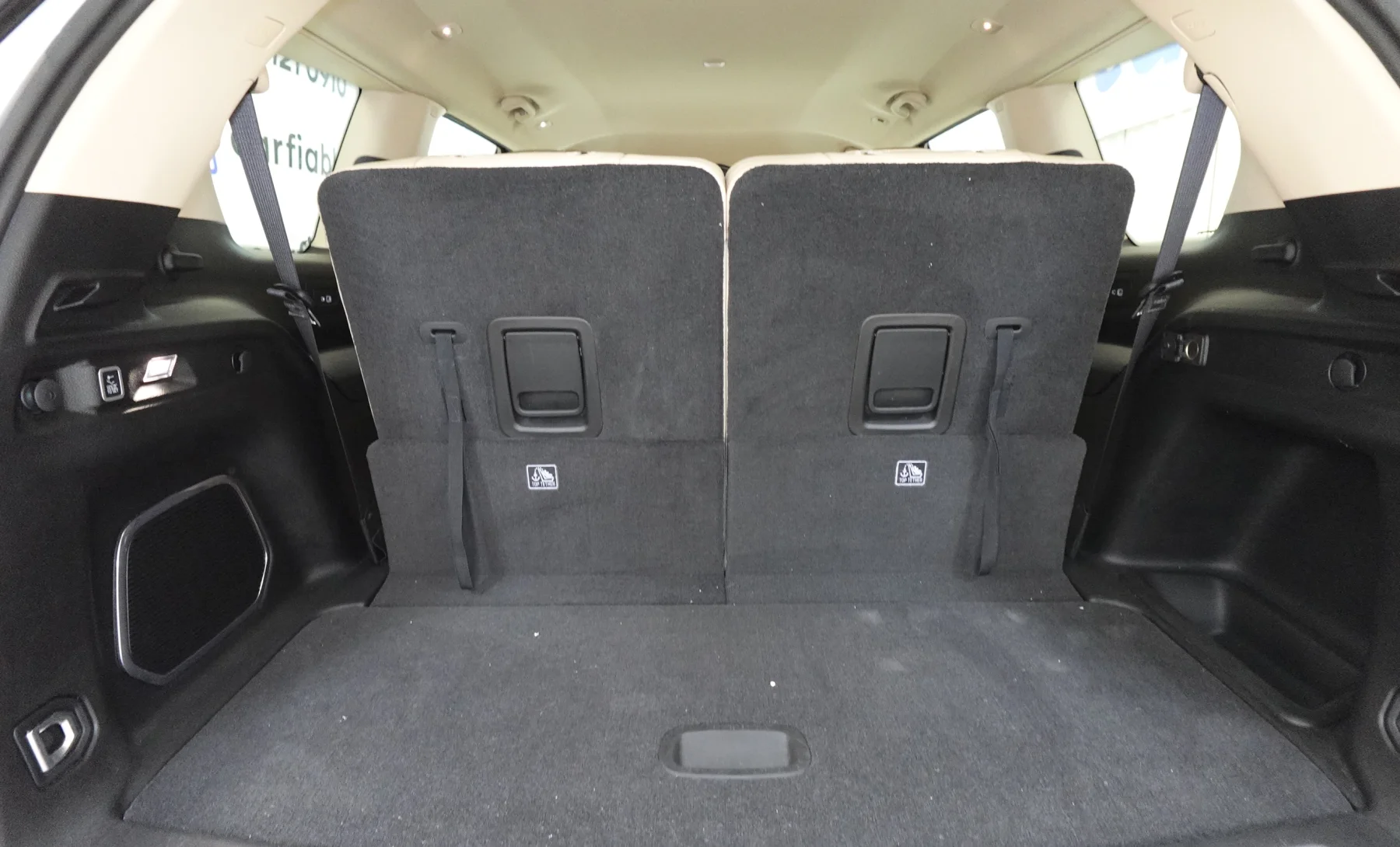 Jeep Grand Cherokee L Limited 2021 — interior 10 de 10