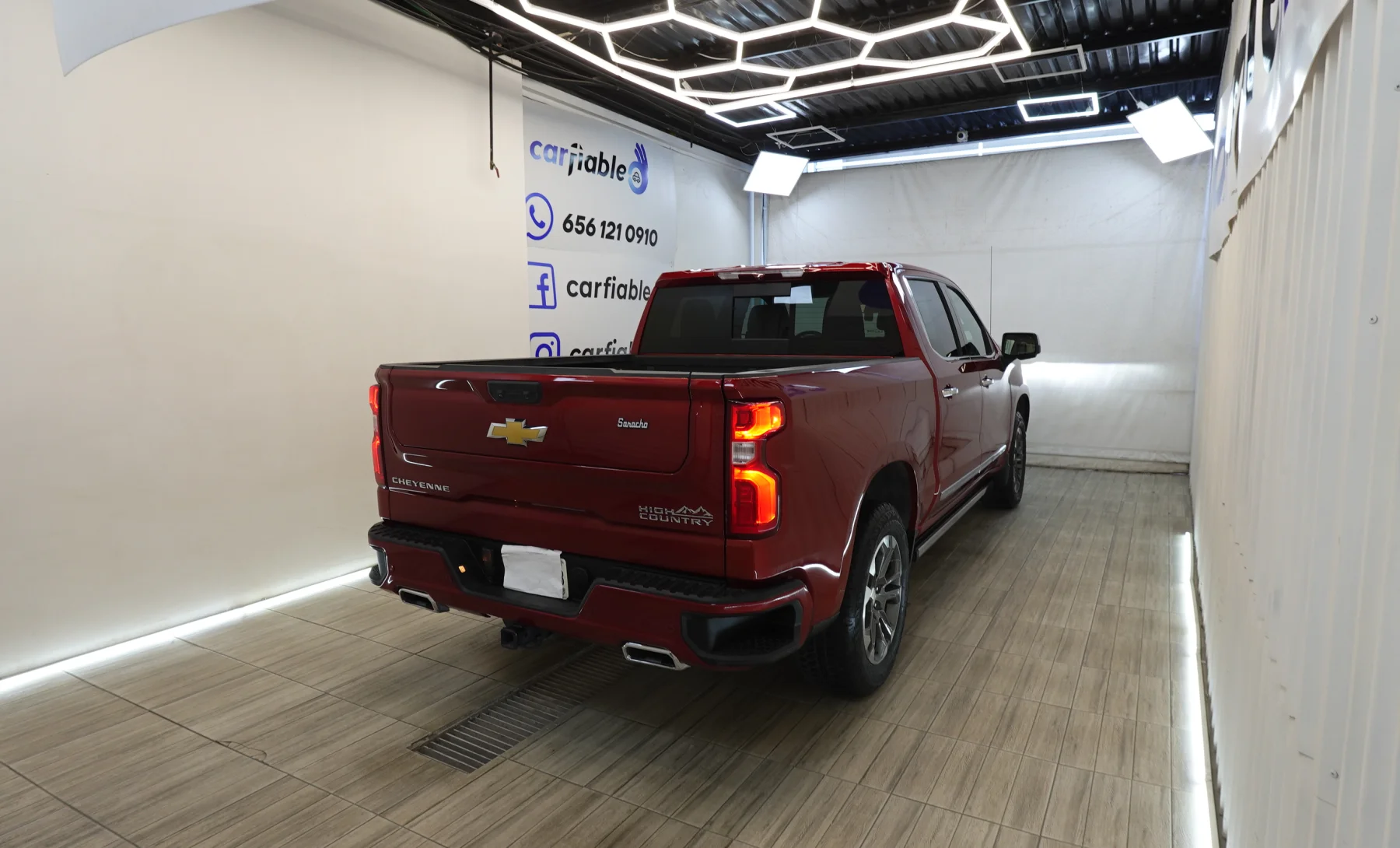 Chevrolet Silverado 1500 High Country 2023 — exterior 4 de 10