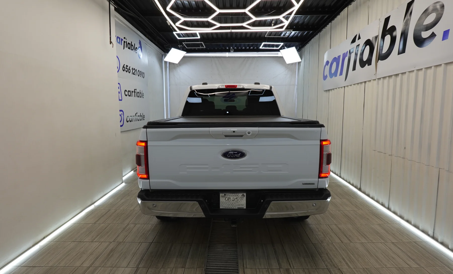 Ford F-150 Lariat 2021 — exterior 5 de 10