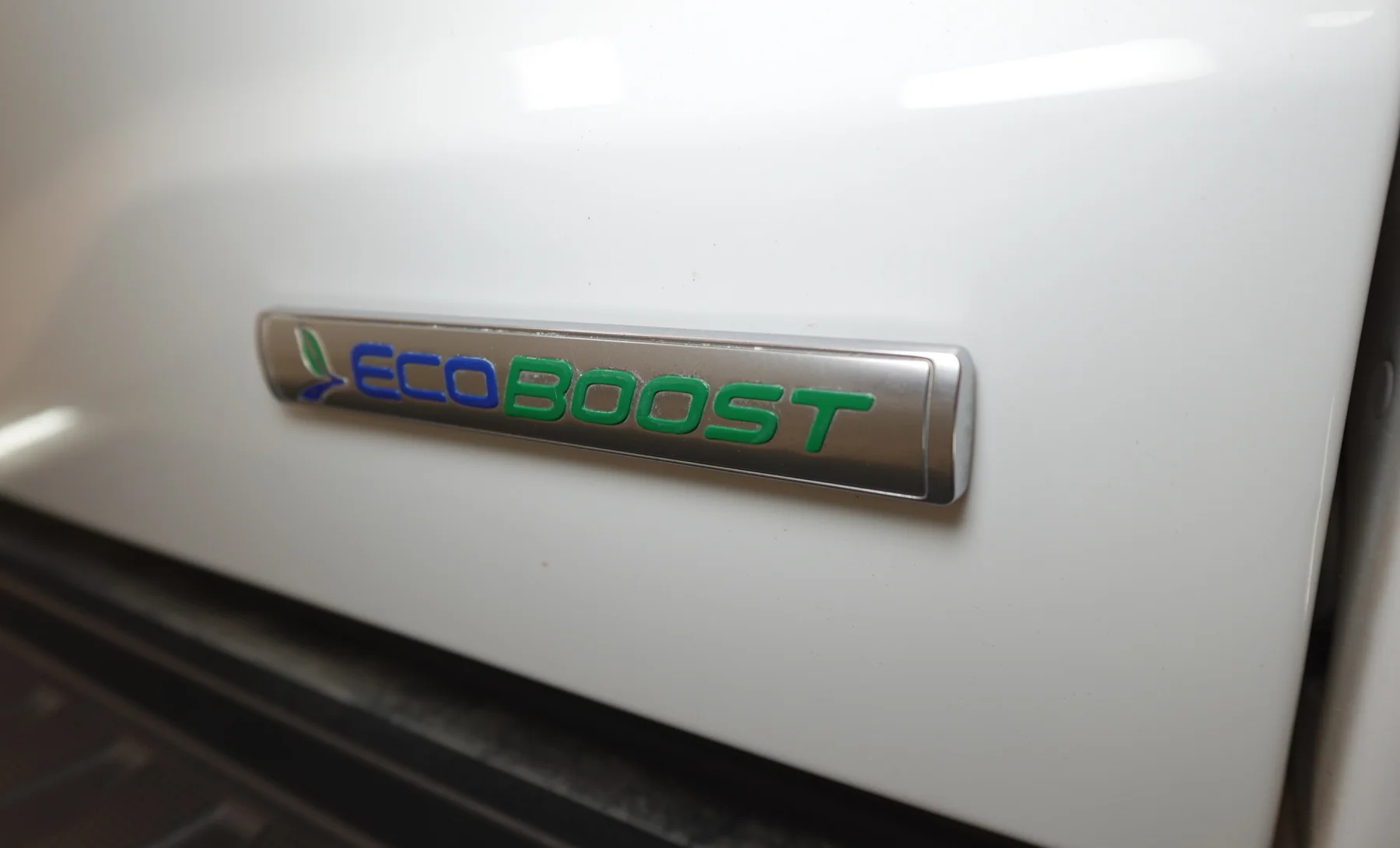 Ford F-150 Lariat 2021 — exterior 9 de 10
