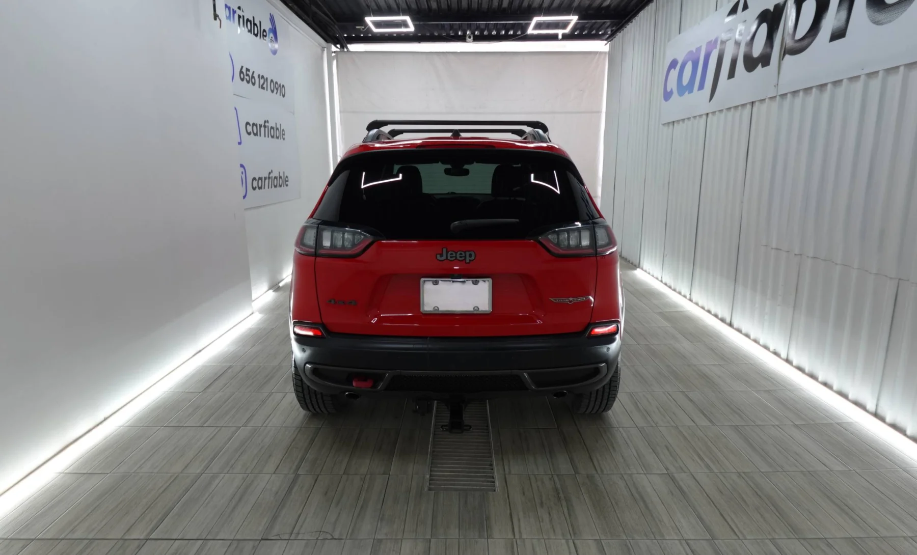 Jeep Cherokee TRAIL HAWK 2019 — exterior 5 de 5
