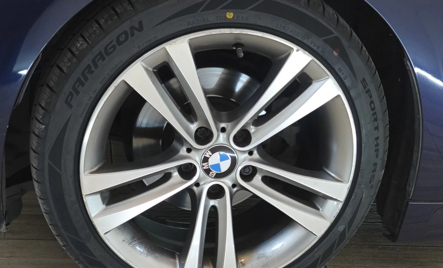 BMW 420i Gran Coupe Base 2017 — exterior 7 de 7
