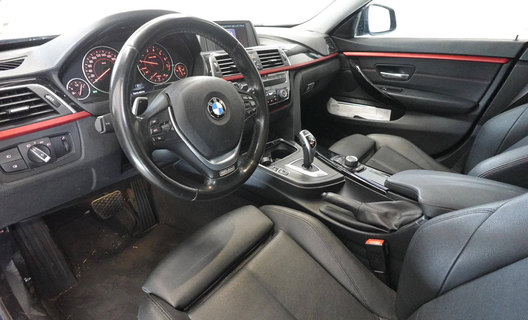 BMW 420i Gran Coupe Base 2017 — interior 1 de 6