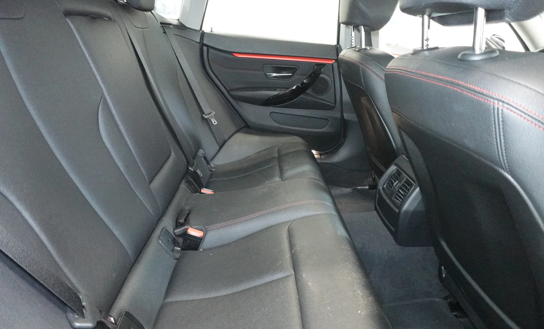 BMW 420i Gran Coupe Base 2017 — interior 3 de 6
