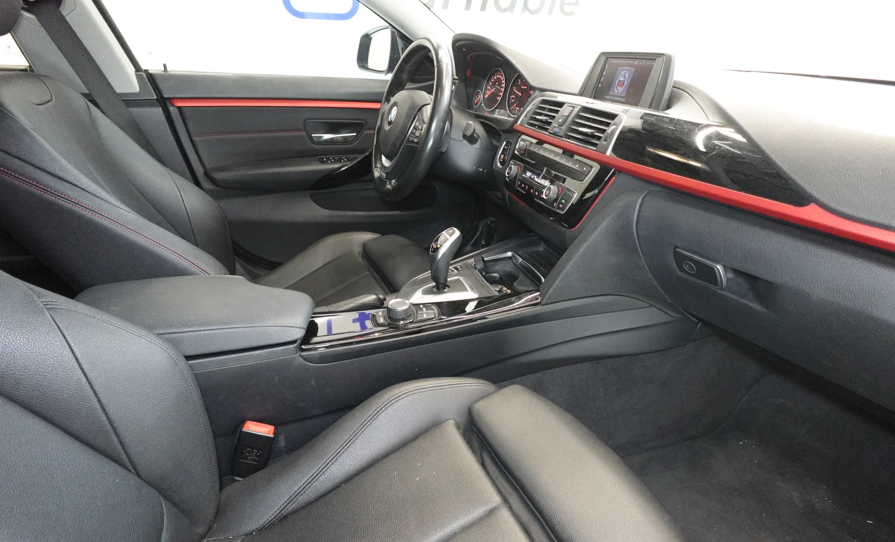 BMW 420i Gran Coupe Base 2017 — interior 4 de 6