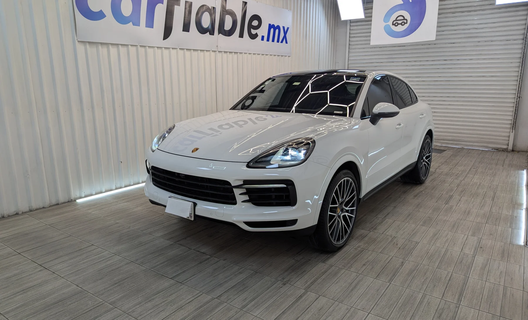 Porsche Cayenne S 2023 — exterior 1 de 10