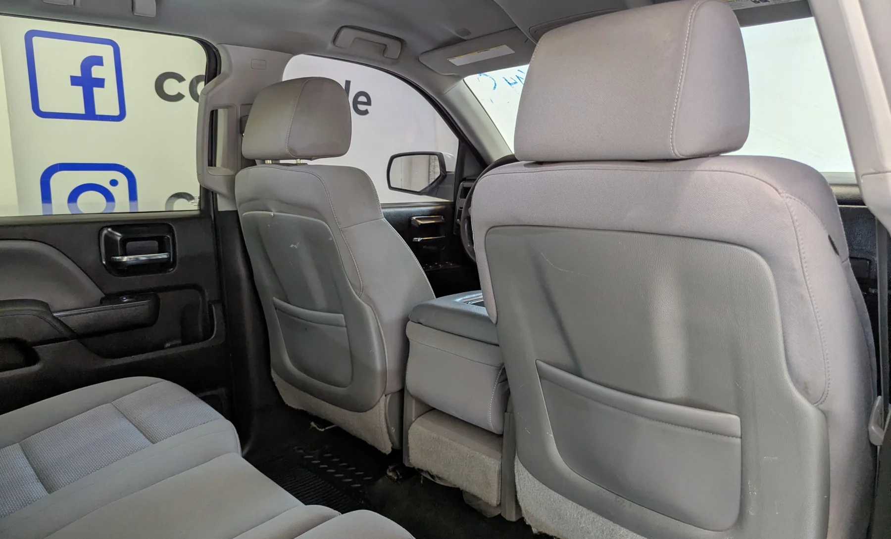 GMC Sierra 1500 SLE 2014 — interior 9 de 10