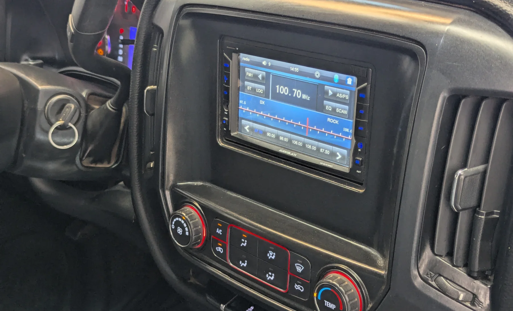 GMC Sierra 1500 SLE 2014 — interior 5 de 10