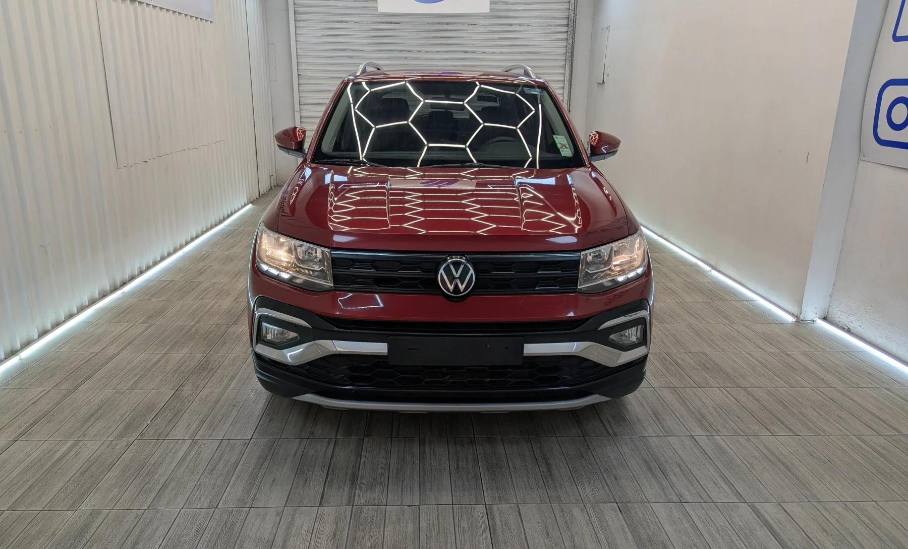 Volkswagen Taigun Trendline 2023 — exterior 2 de 10