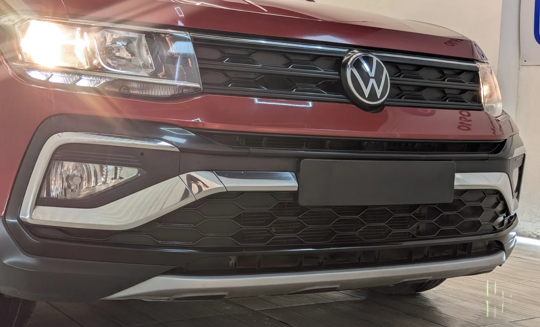 Volkswagen Taigun Trendline 2023 — exterior 7 de 10