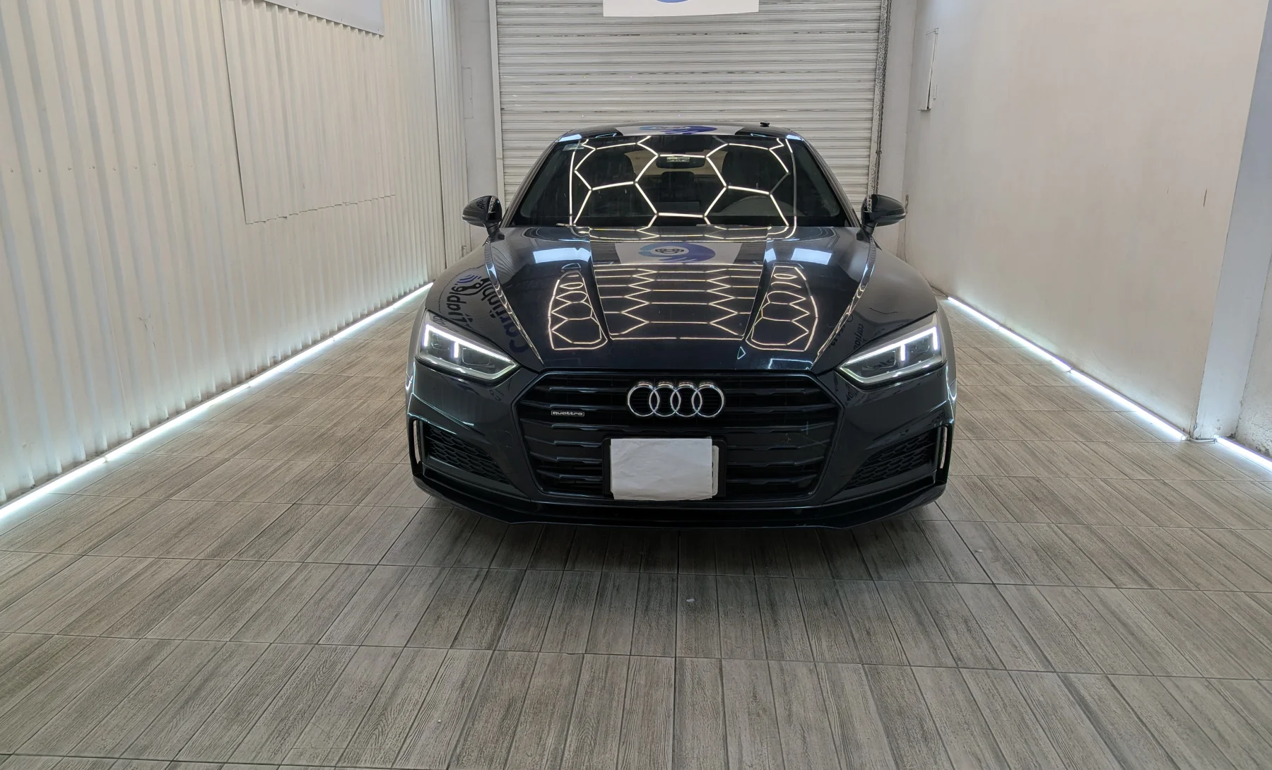 Audi A5 S Line 2018 — exterior 2 de 10