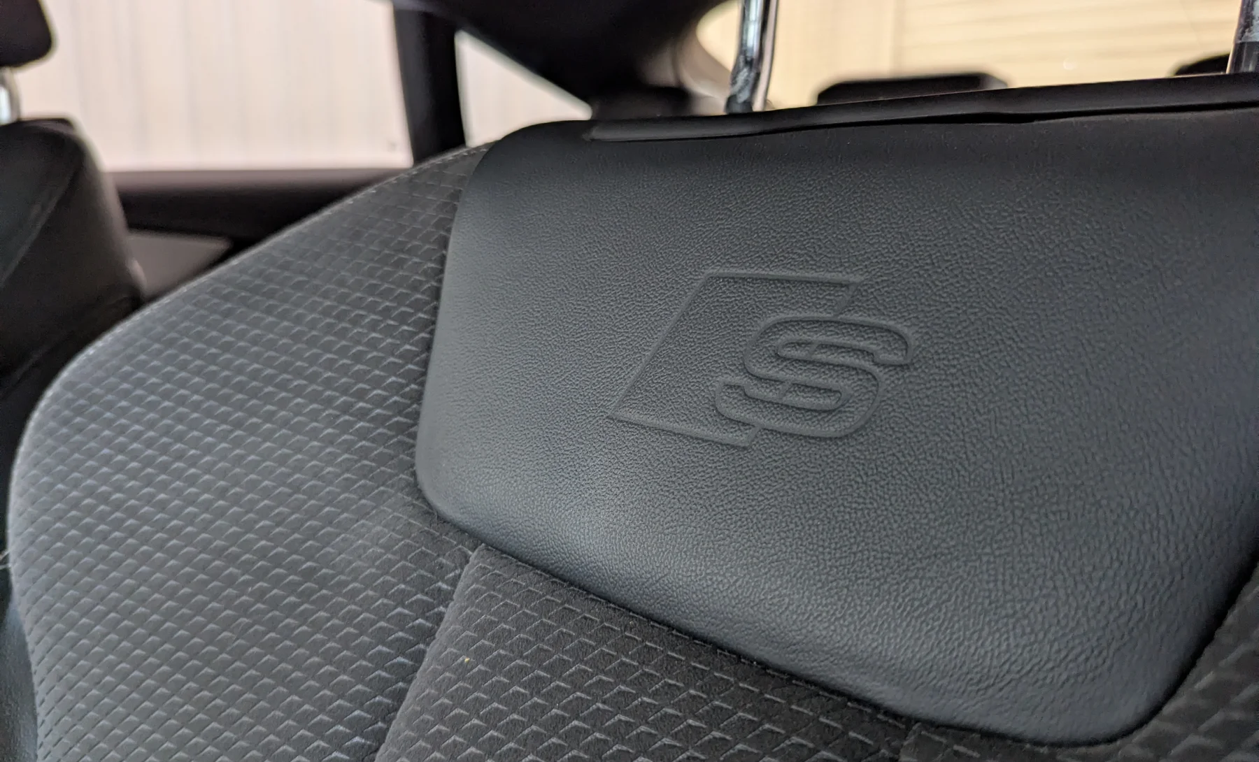 Audi A5 S Line 2018 — interior 8 de 10