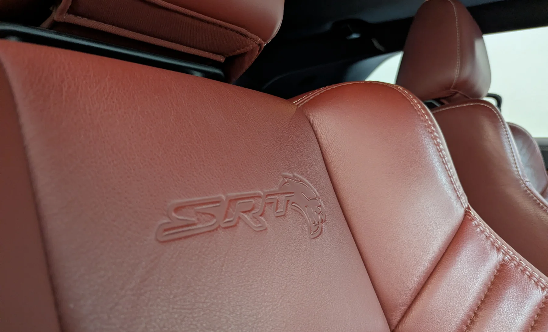 Dodge Challenger SRT Hellcat Widebody 2020 — interior 9 de 10
