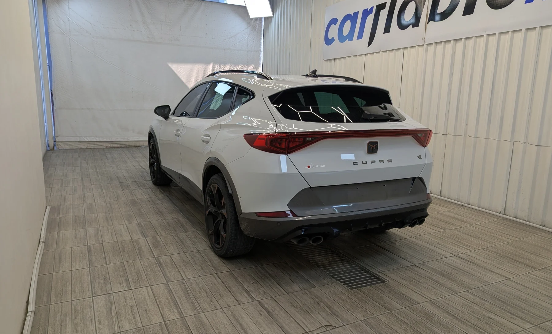Cupra Formentor VZ 2023 — exterior 6 de 10