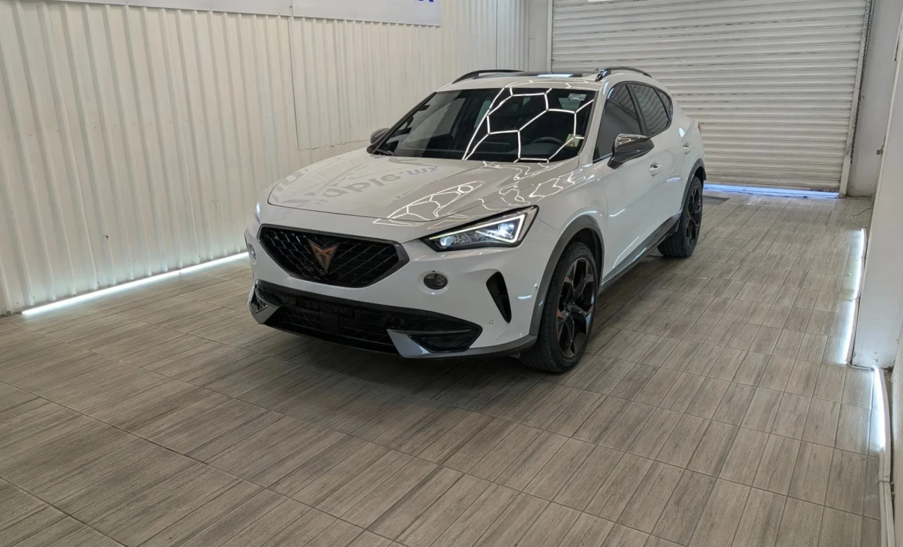 Cupra Formentor VZ 2023 — exterior 1 de 10