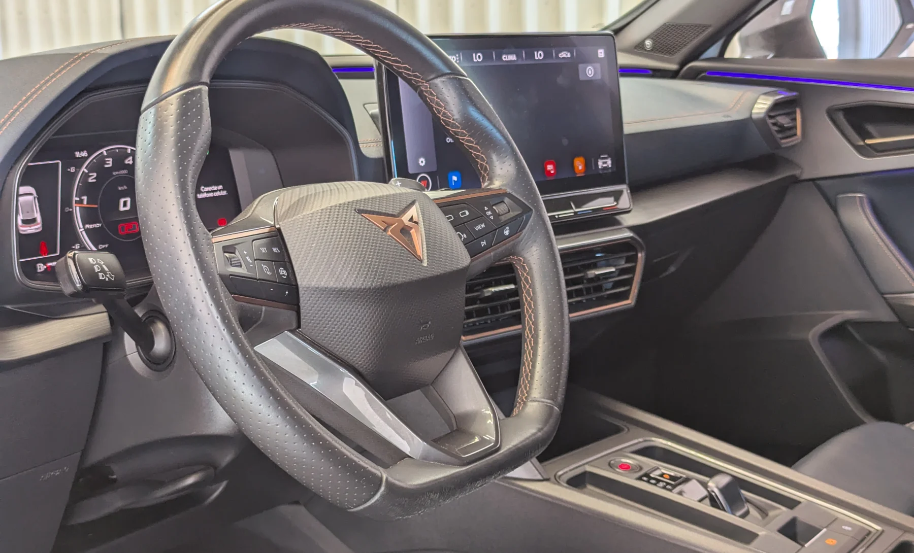 Cupra Formentor VZ 2023 — interior 2 de 10