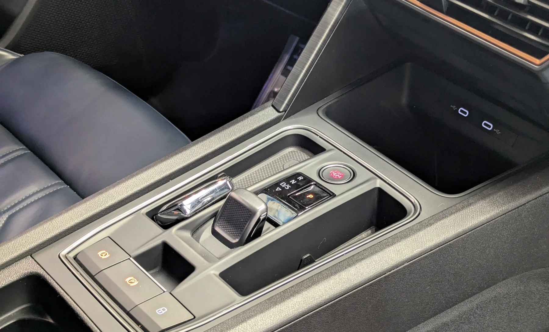 Cupra Formentor VZ 2023 — interior 3 de 10