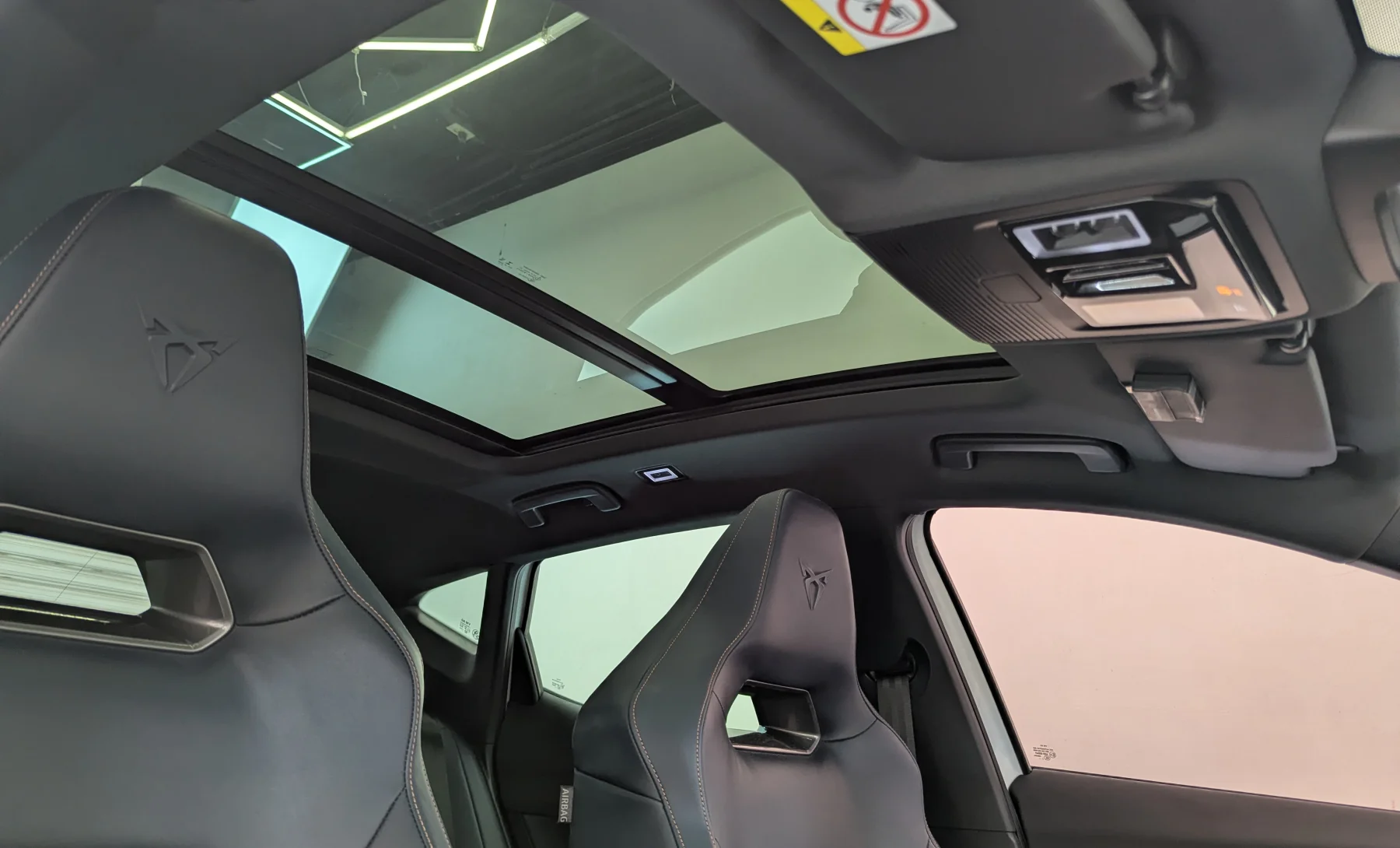 Cupra Formentor VZ 2023 — interior 9 de 10