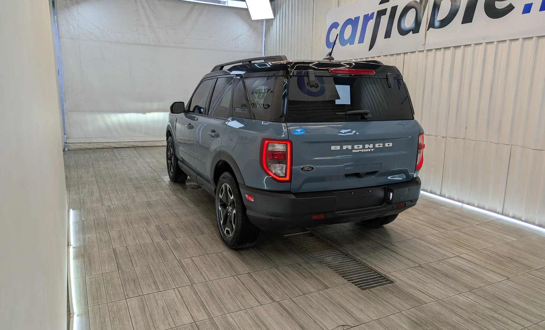 Ford Bronco Sport Outer Banks 2021 — exterior 6 de 10