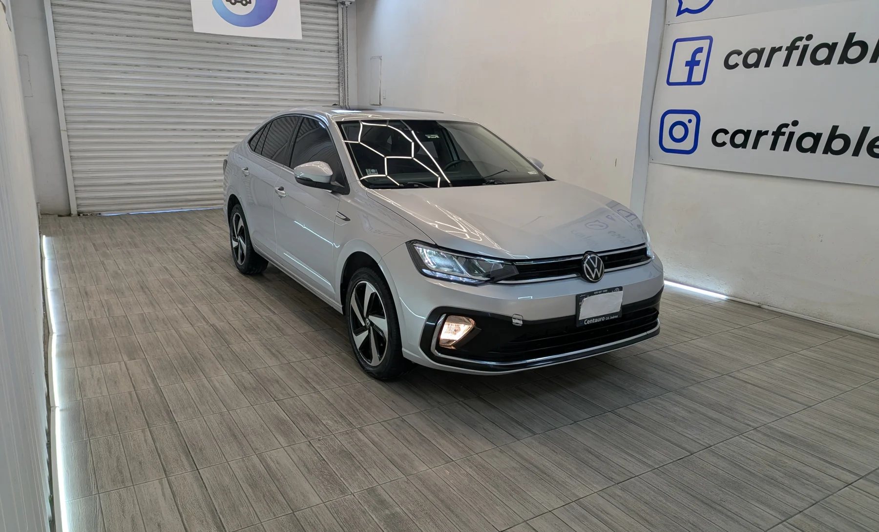 Volkswagen Virtus Highline 2024 — exterior 3 de 10