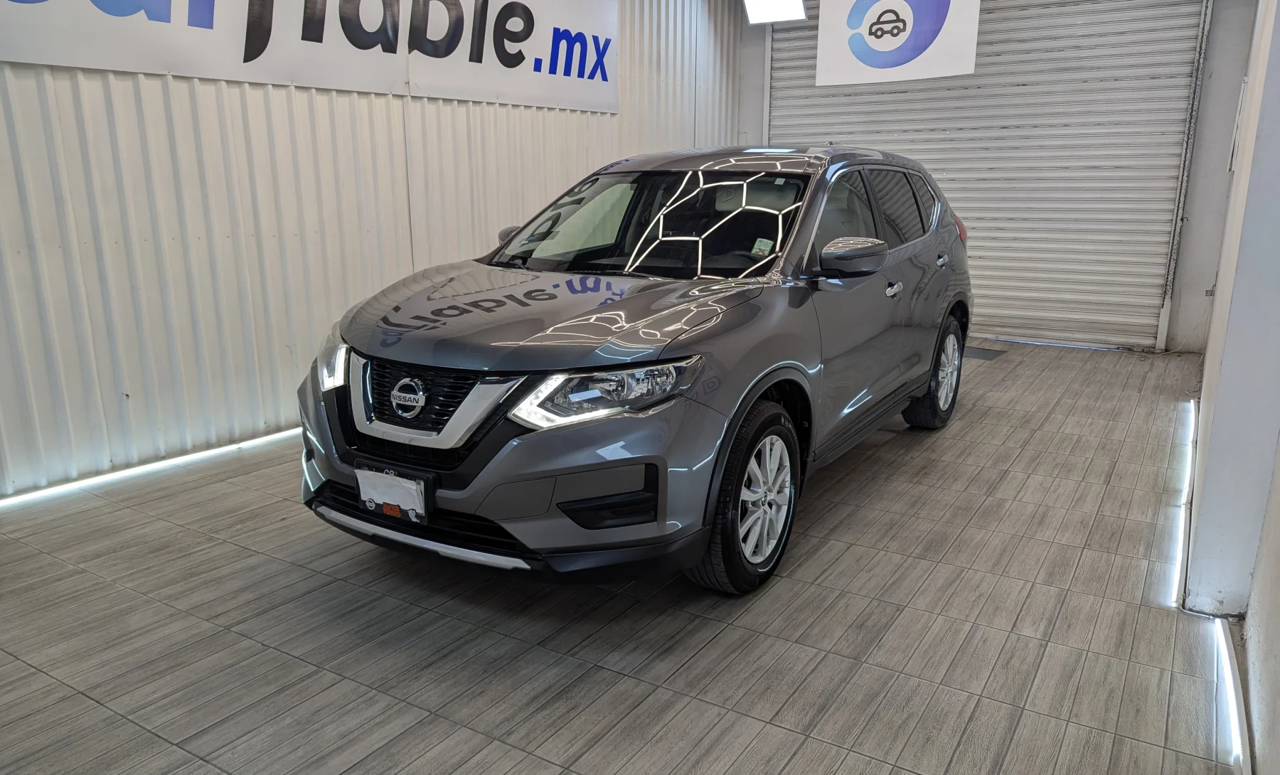 Nissan X-Trail Sense 2018 — exterior 1 de 10