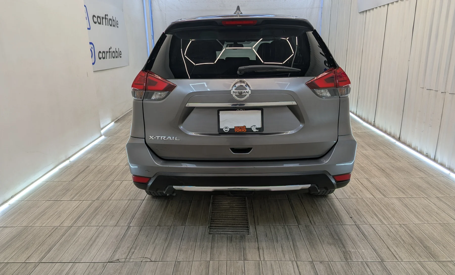 Nissan X-Trail Sense 2018 — exterior 5 de 10