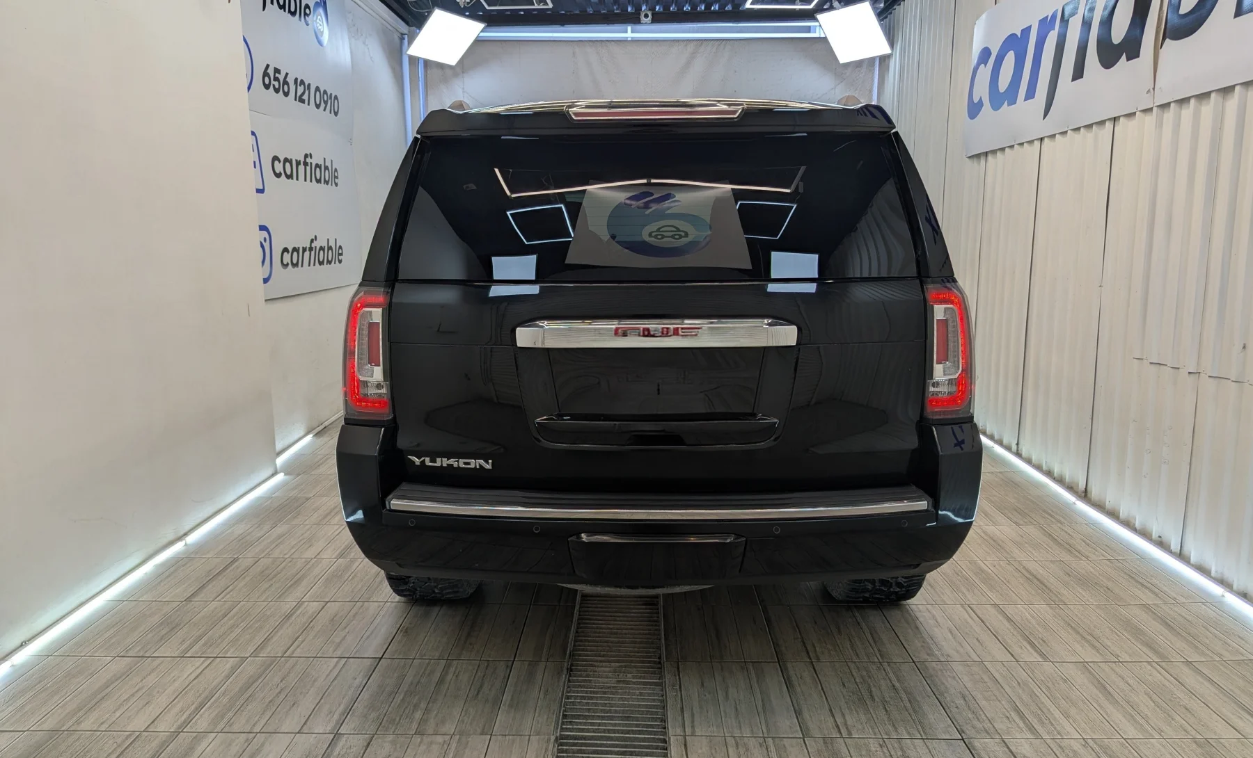 GMC Yukon XL Denali 2020 — exterior 5 de 10