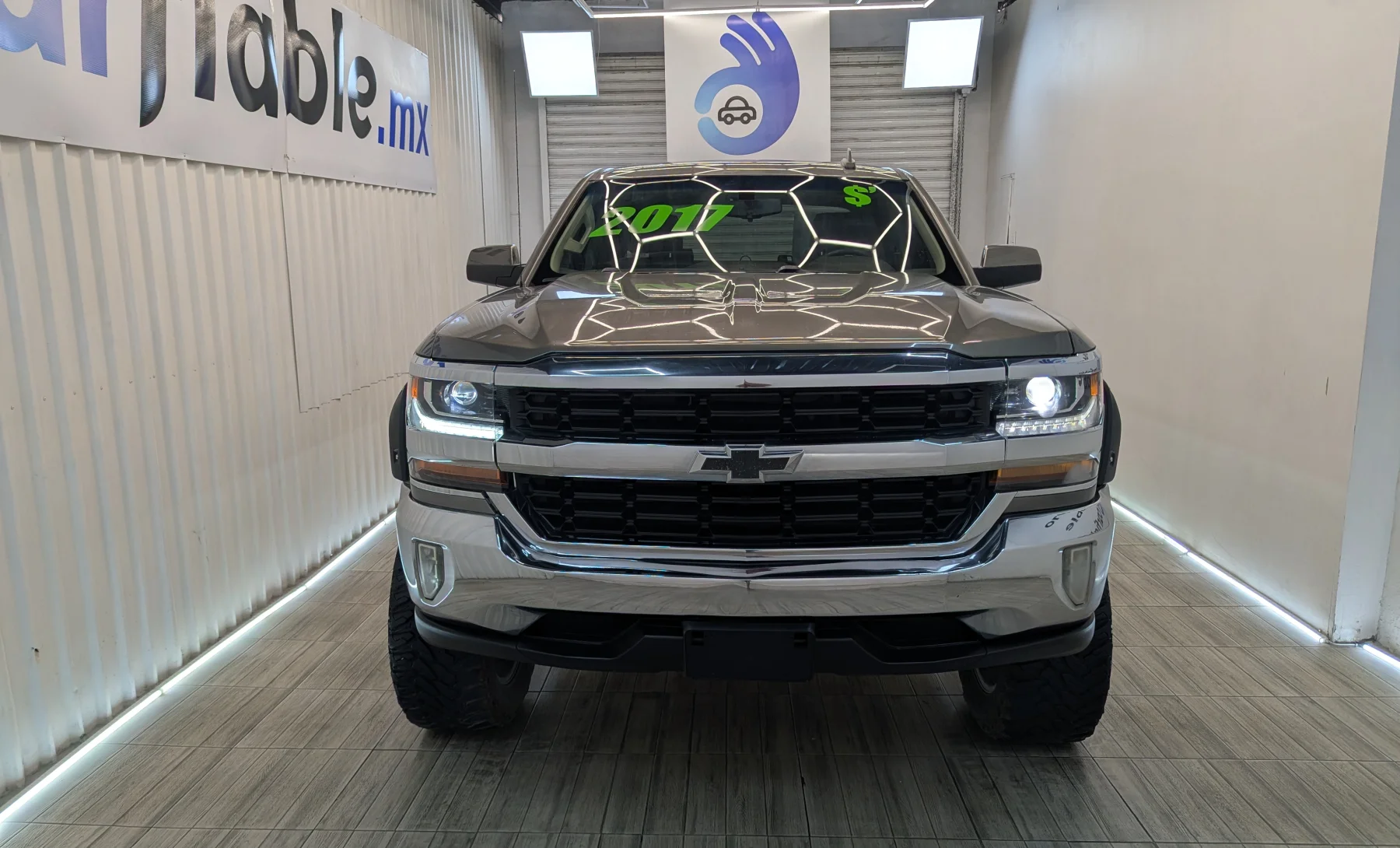 Chevrolet Silverado 1500 Custom 2017 — exterior 2 de 10