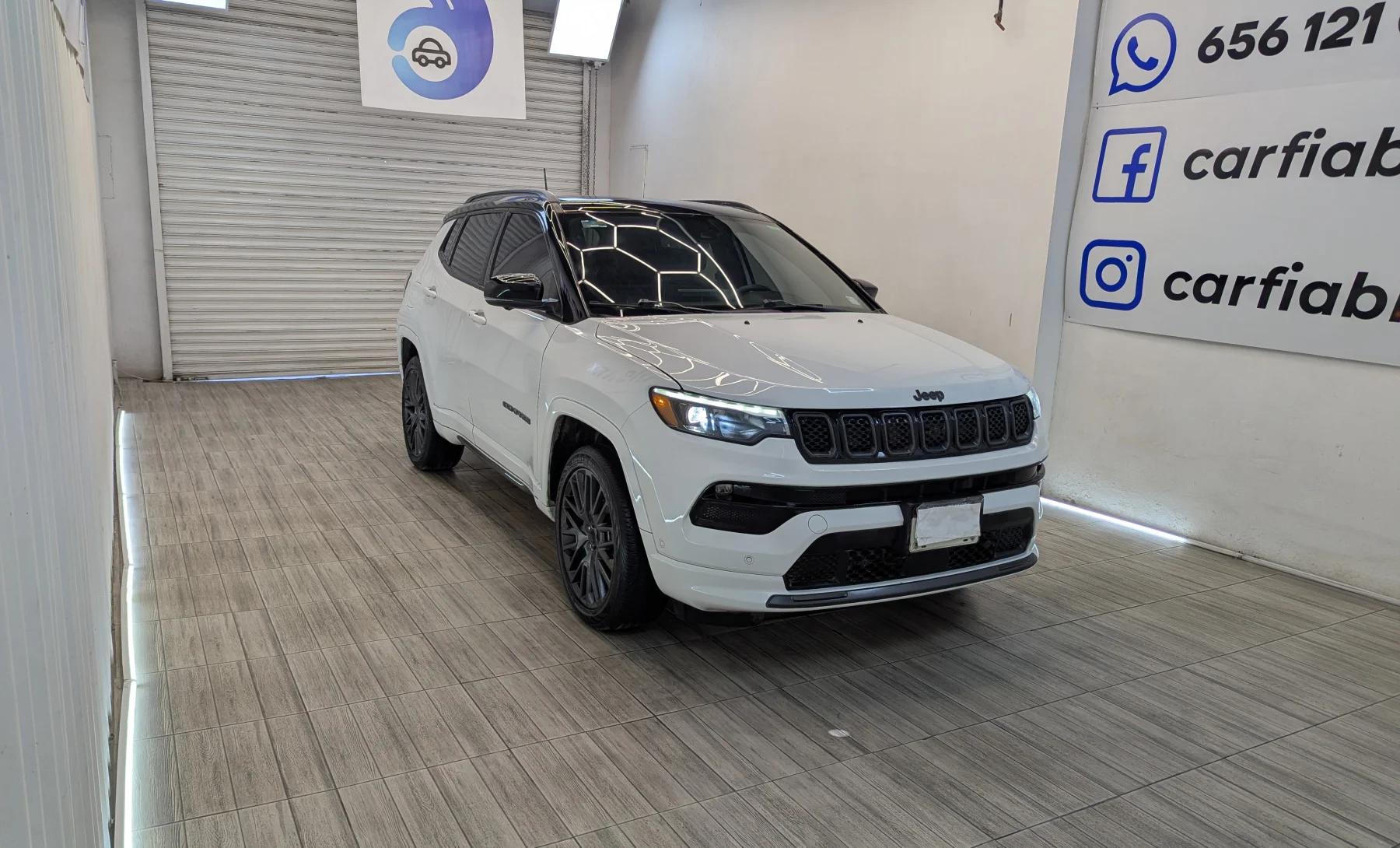 Jeep Compass Altitude 2023 — exterior 3 de 10