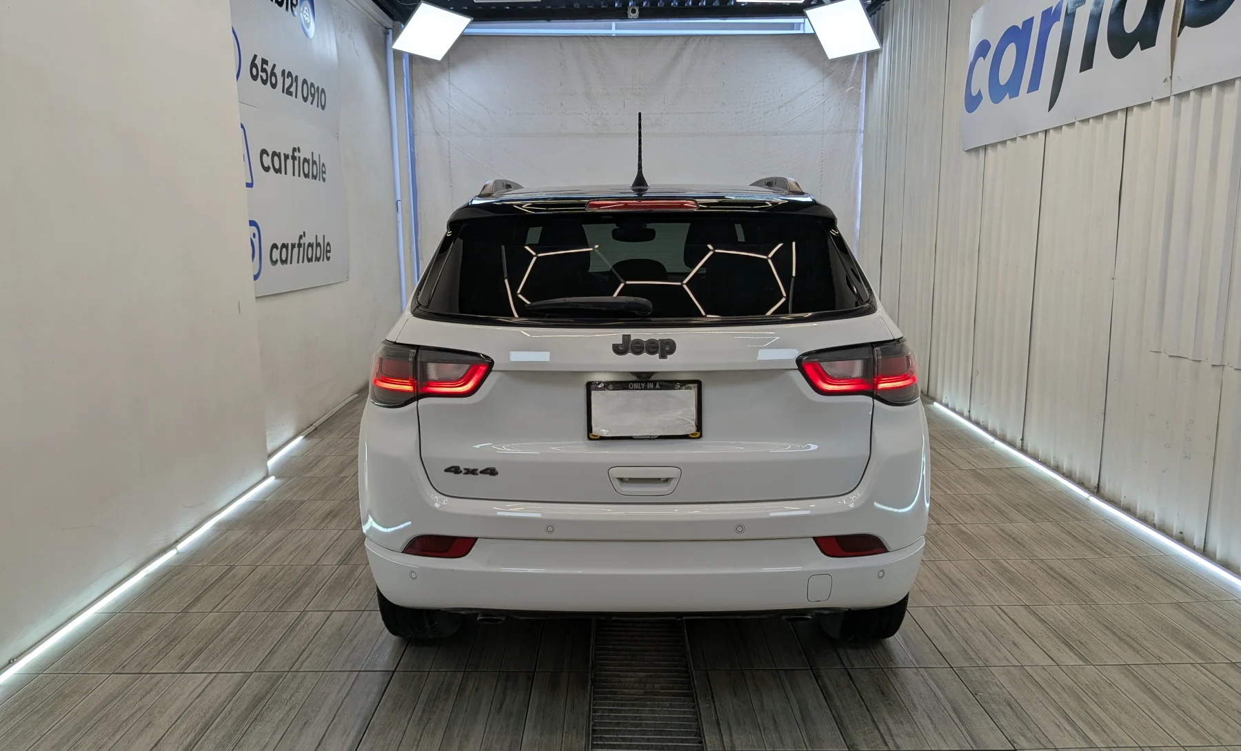 Jeep Compass Altitude 2023 — exterior 5 de 10