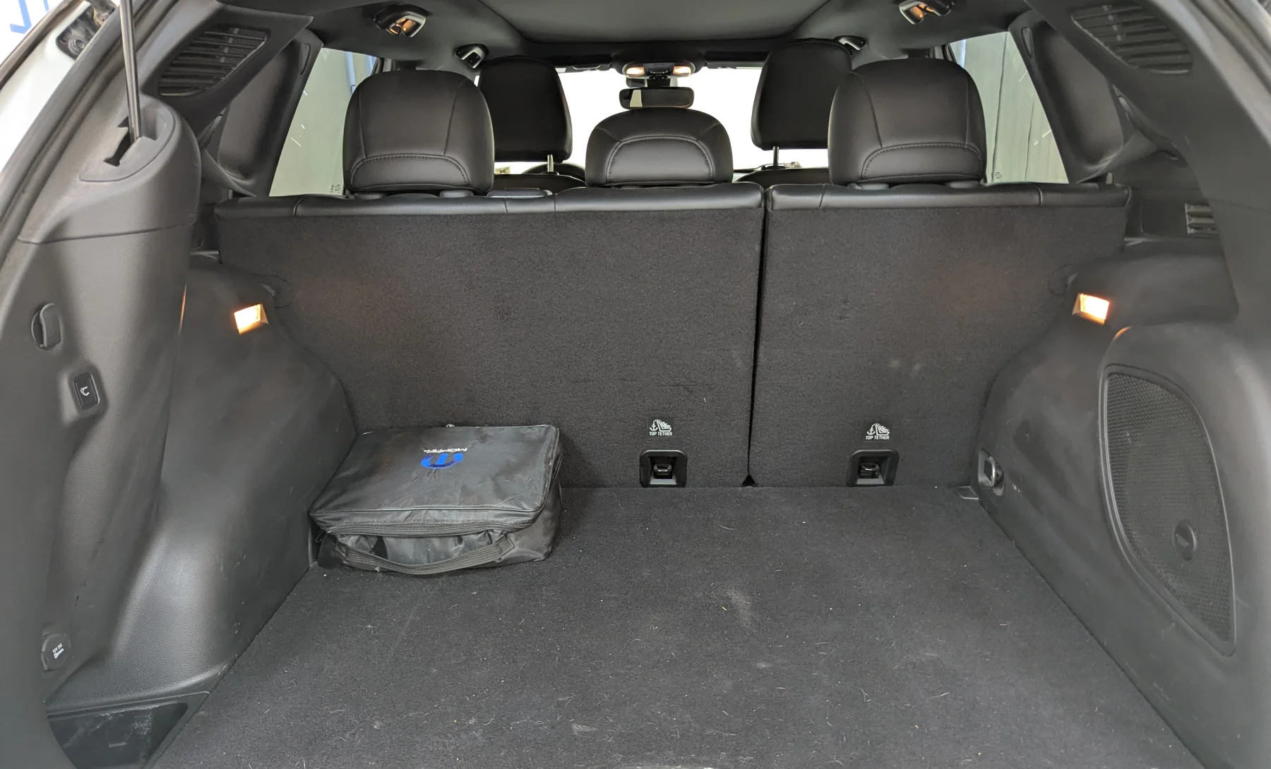 Jeep Compass Altitude 2023 — interior 10 de 10