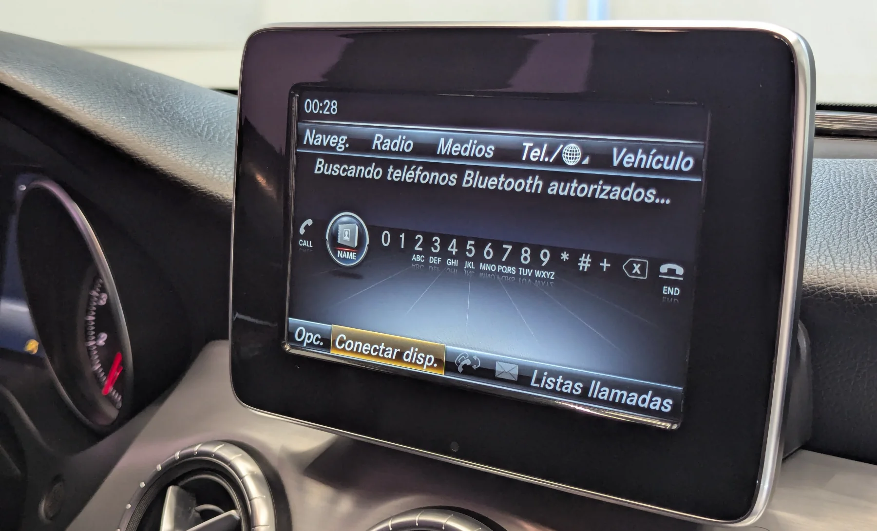 Mercedes-Benz CLA250 Sport 2019 — interior 4 de 10