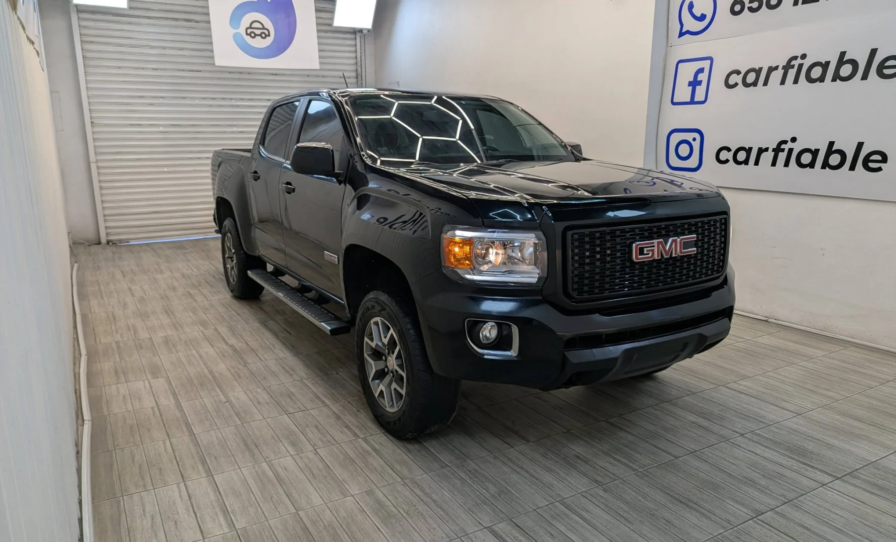 GMC Canyon All Terrain 2019 — exterior 3 de 10