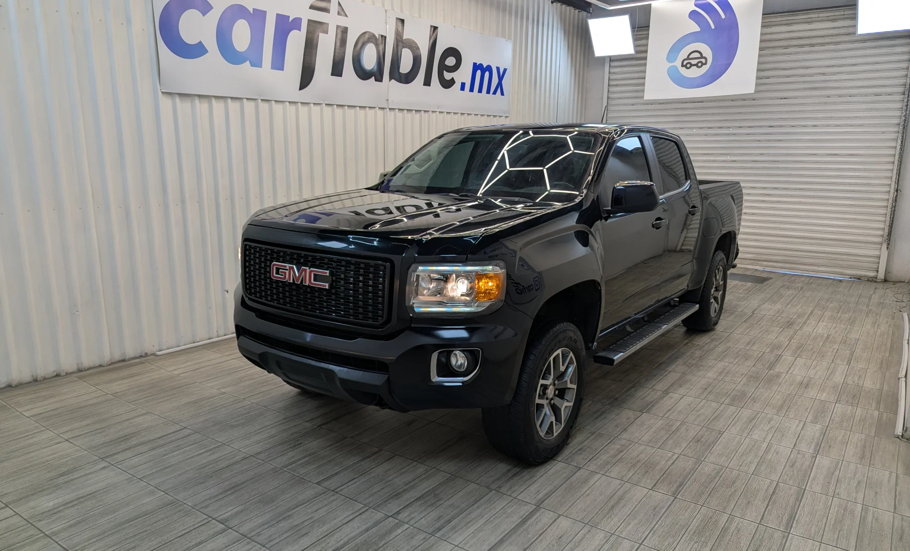 GMC Canyon All Terrain 2019 — exterior 1 de 10
