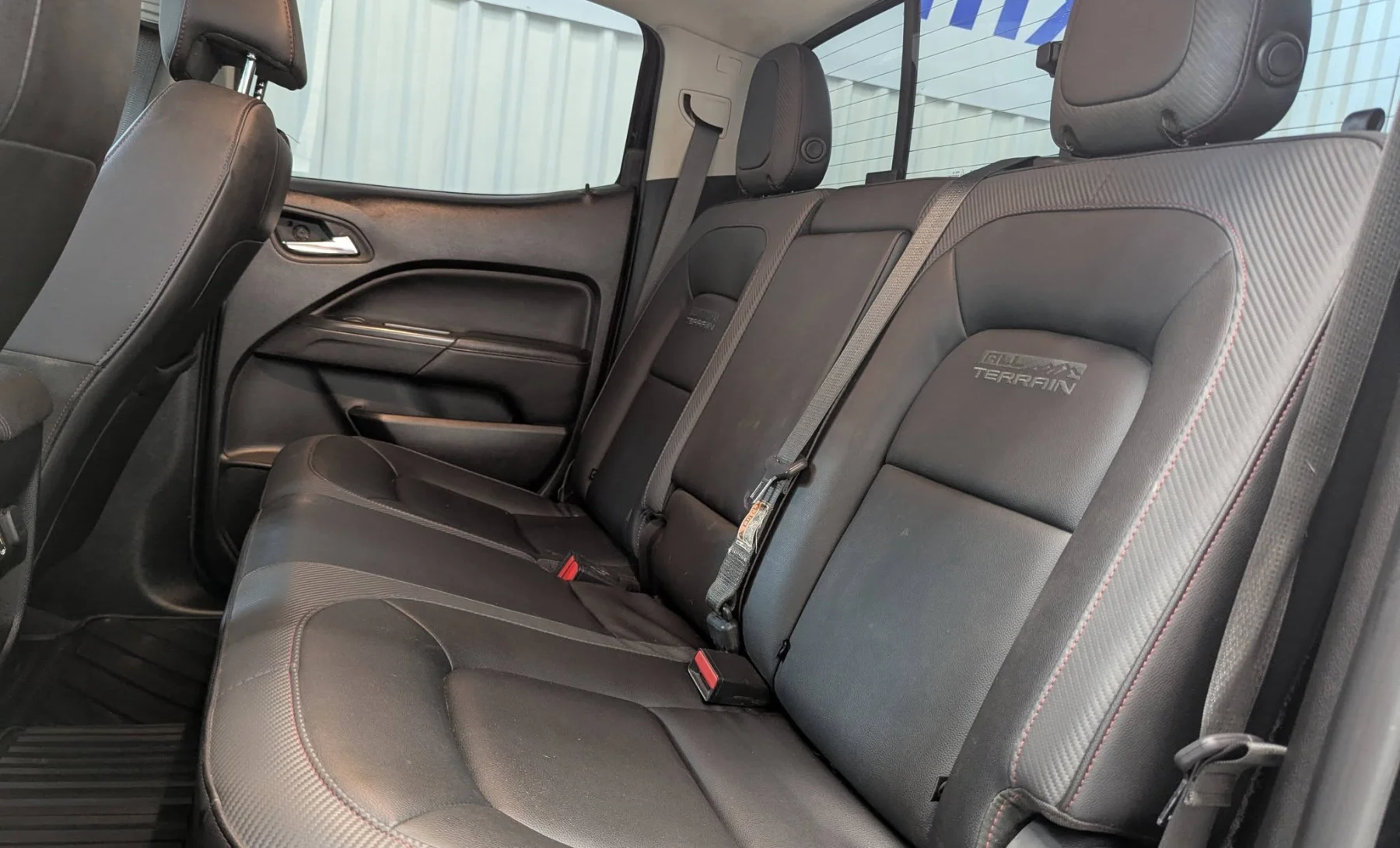 GMC Canyon All Terrain 2019 — interior 10 de 10