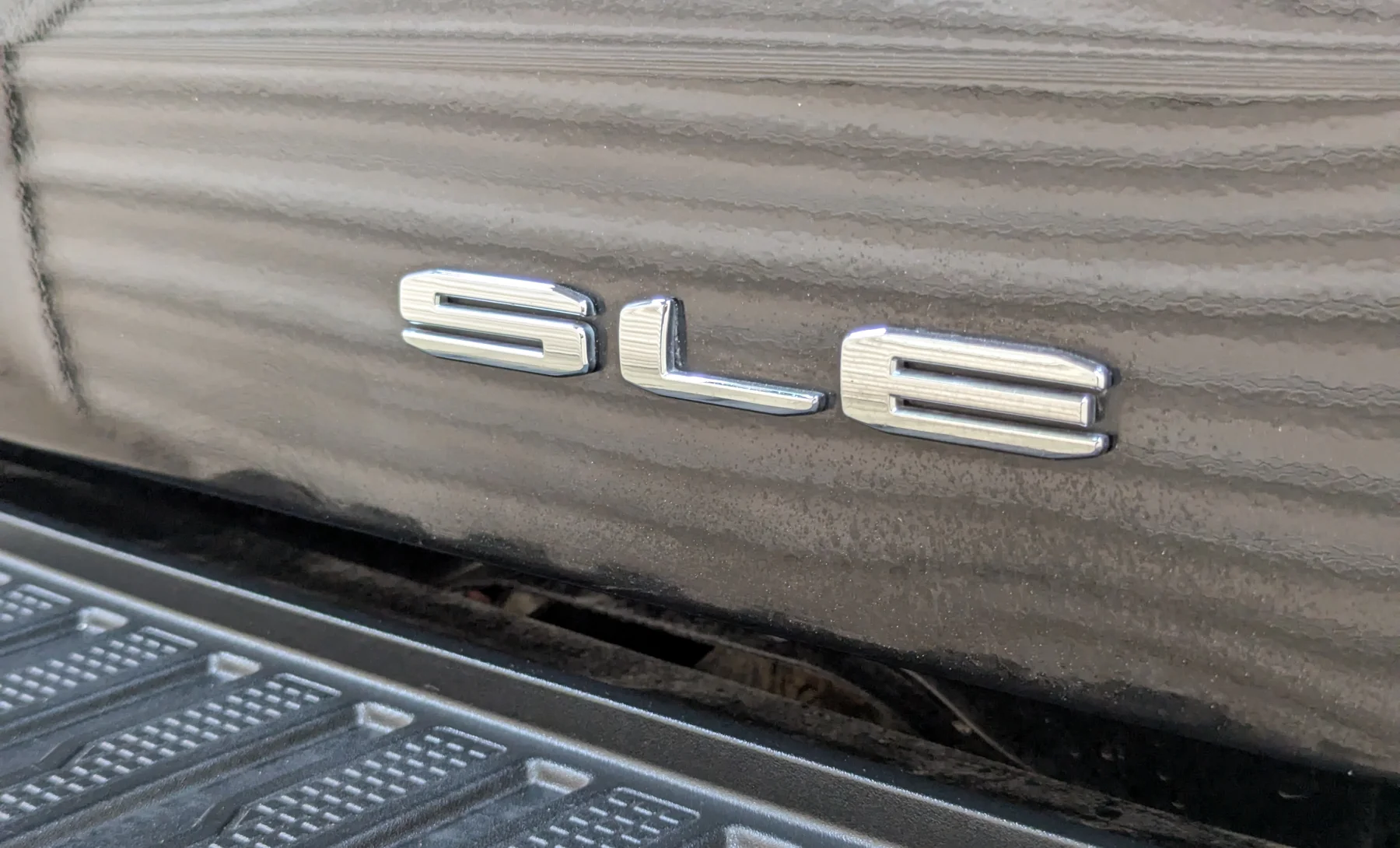 GMC Sierra 1500 Base 2020 — exterior 9 de 10