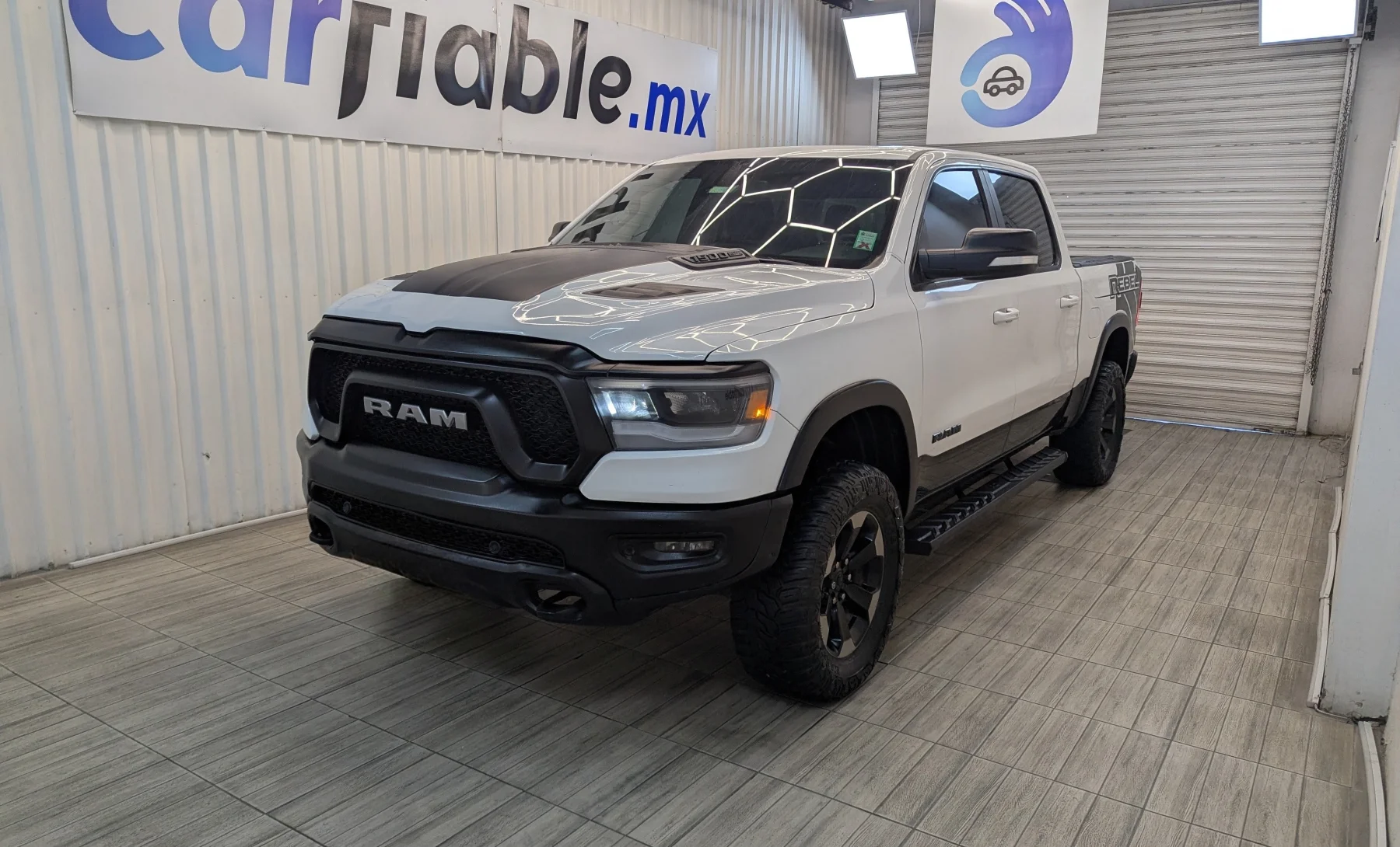 Ram 1500 Rebel 2019 — exterior 1 de 10