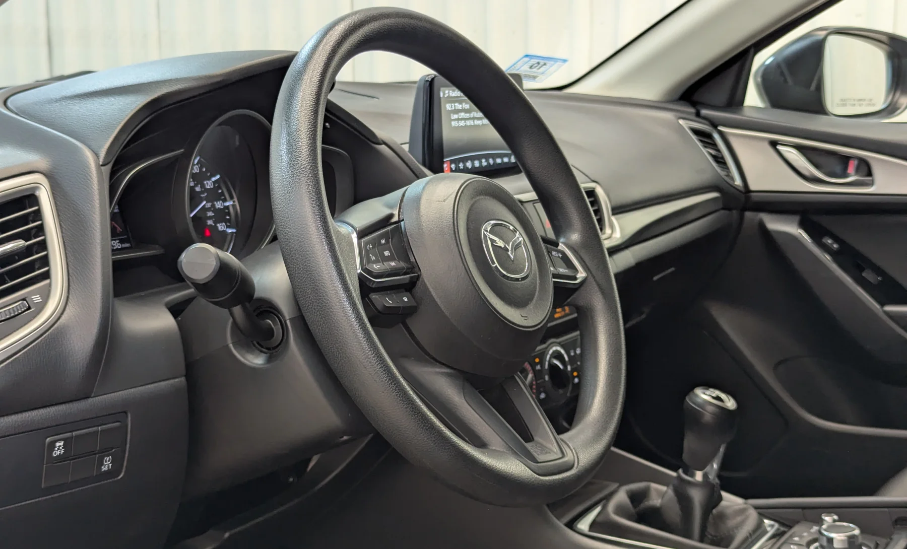 Mazda 3 Sport 2017 — interior 1 de 10